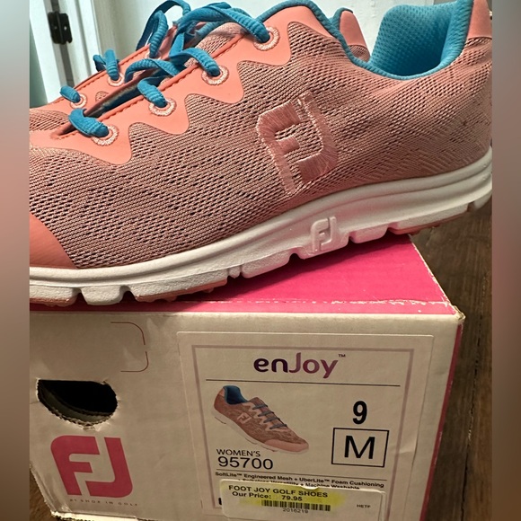 NWT! Womens footjoy golf shoes size 9 pink & blue - Picture 2 of 2